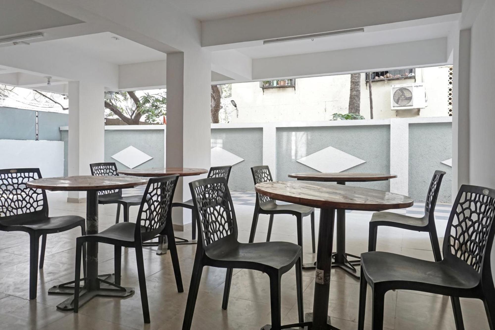 Fabhotel Saffron Inn I - Nr Darshan Museum Pune Extérieur photo