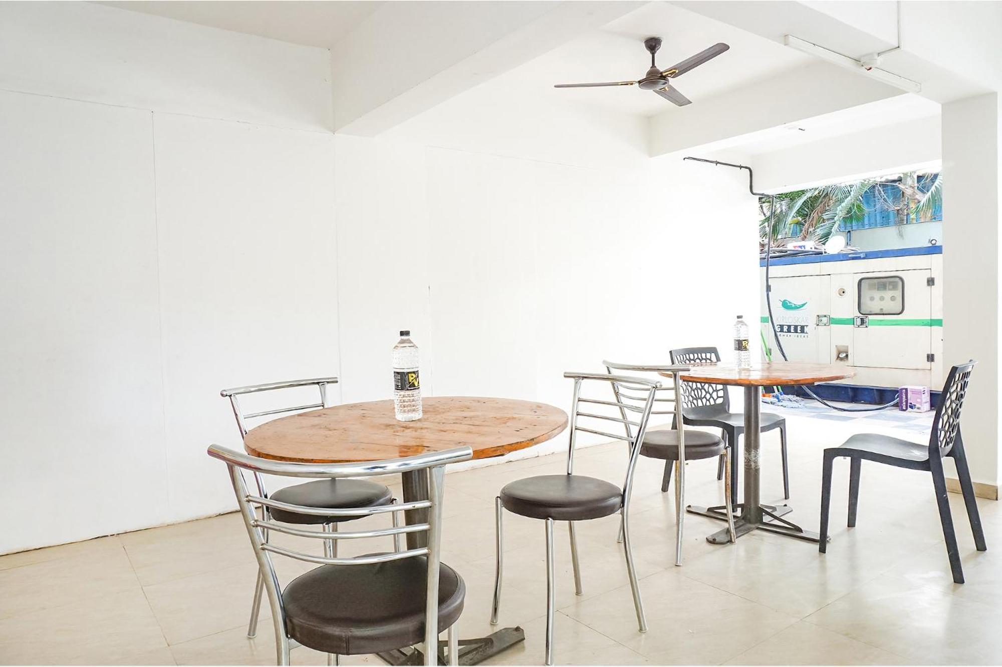 Fabhotel Saffron Inn I - Nr Darshan Museum Pune Extérieur photo