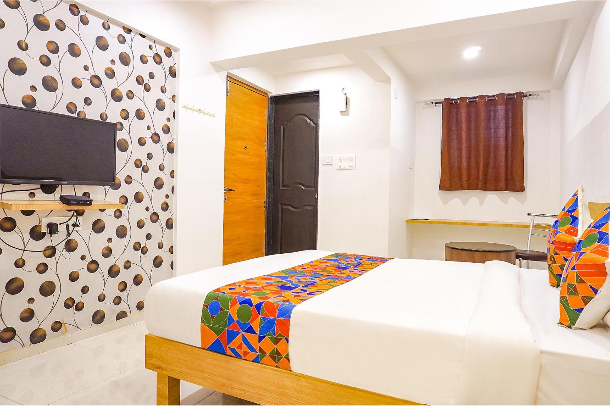Fabhotel Saffron Inn I - Nr Darshan Museum Pune Extérieur photo